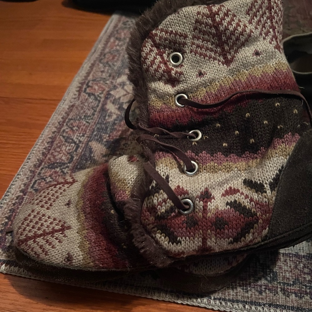 Muk luks boots